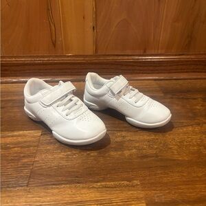Kids White Velcro Cheerleading Sneakers